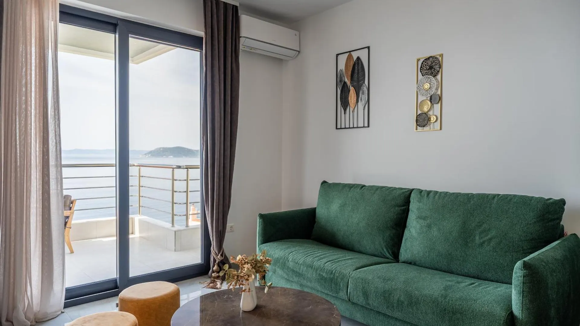 Sithoniars Wave & Wind Luxury Apartment With Infinity Sea View Neos Marmaras