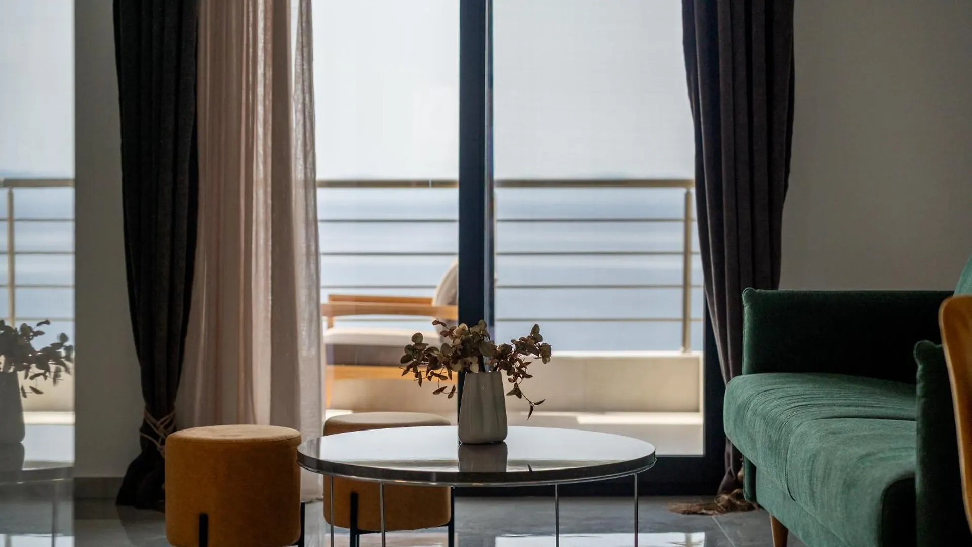 Sithoniars Wave & Wind Luxury Apartment With Infinity Sea View Neos Marmaras 0*,  Greece