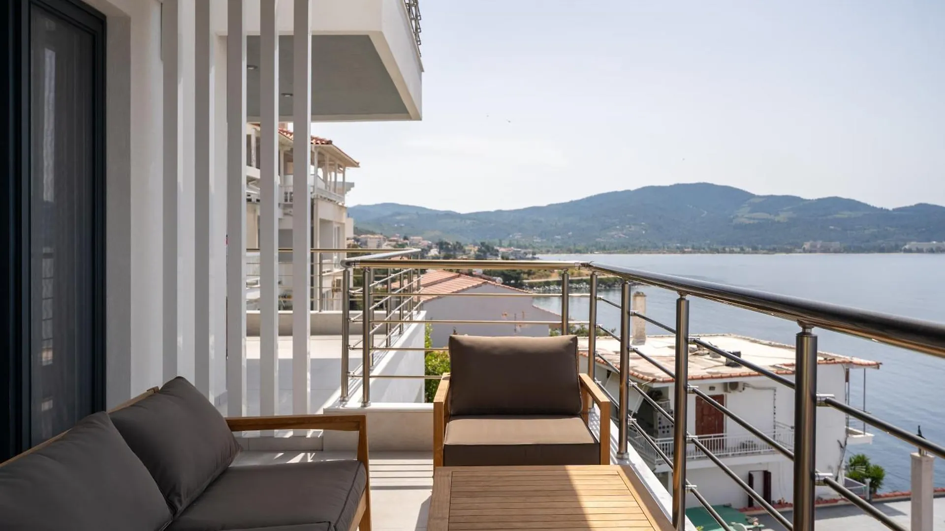 Sithoniars Wave & Wind Luxury Apartment With Infinity Sea View Neos Marmaras 0*,  Greece