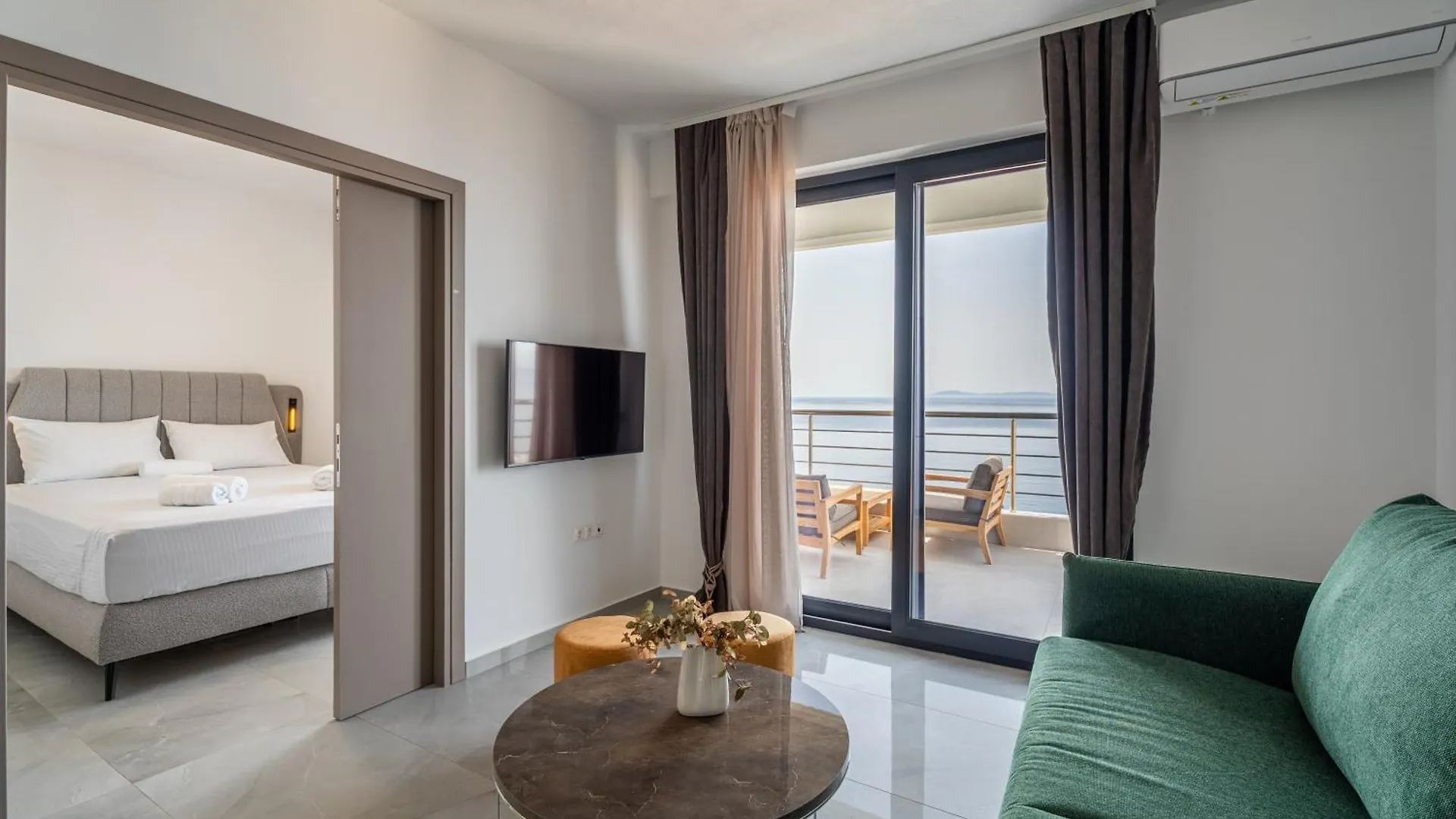 Sithoniars Wave & Wind Luxury Apartment With Infinity Sea View Neos Marmaras